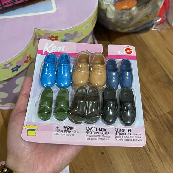Barbie Mattel Ken’s shoes 4 lot - Picture 5 of 5